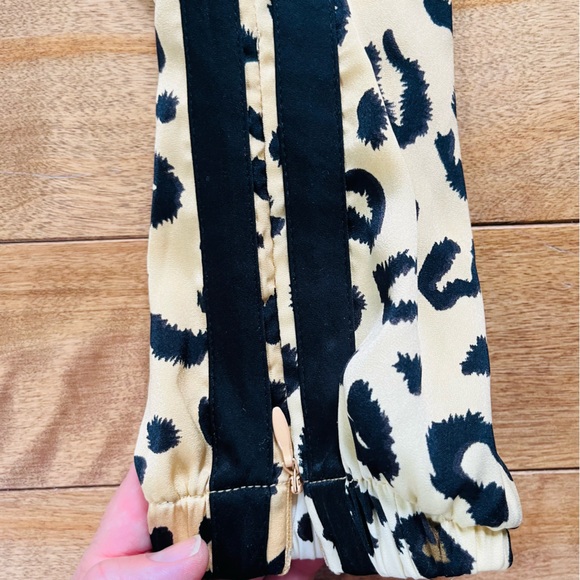 Kendall and Kylie silky joggers XS - Picture 5 of 7